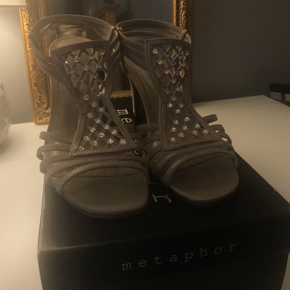 3” Gold Heels
